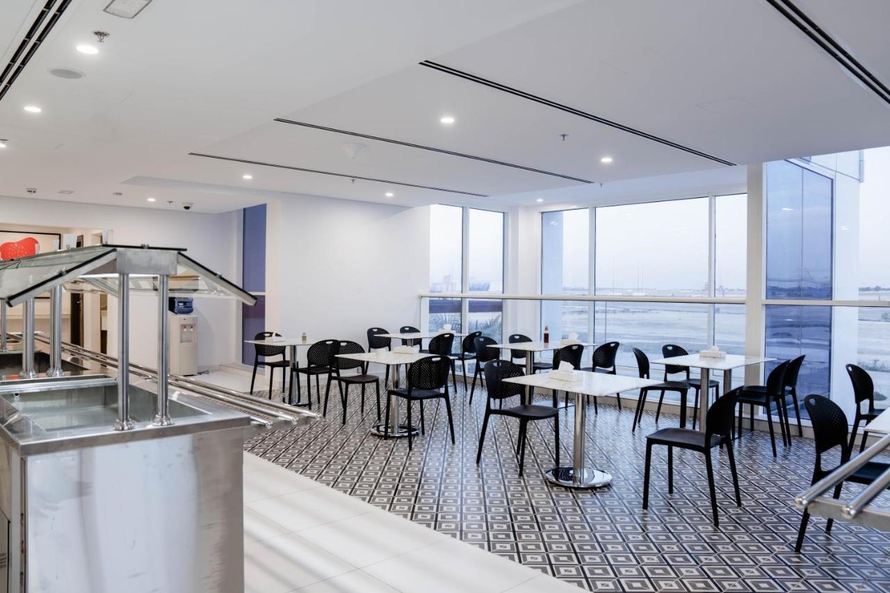 Resivation Hotel Dubai Exterior photo